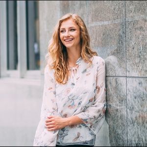 Meet your Posher, Naomi